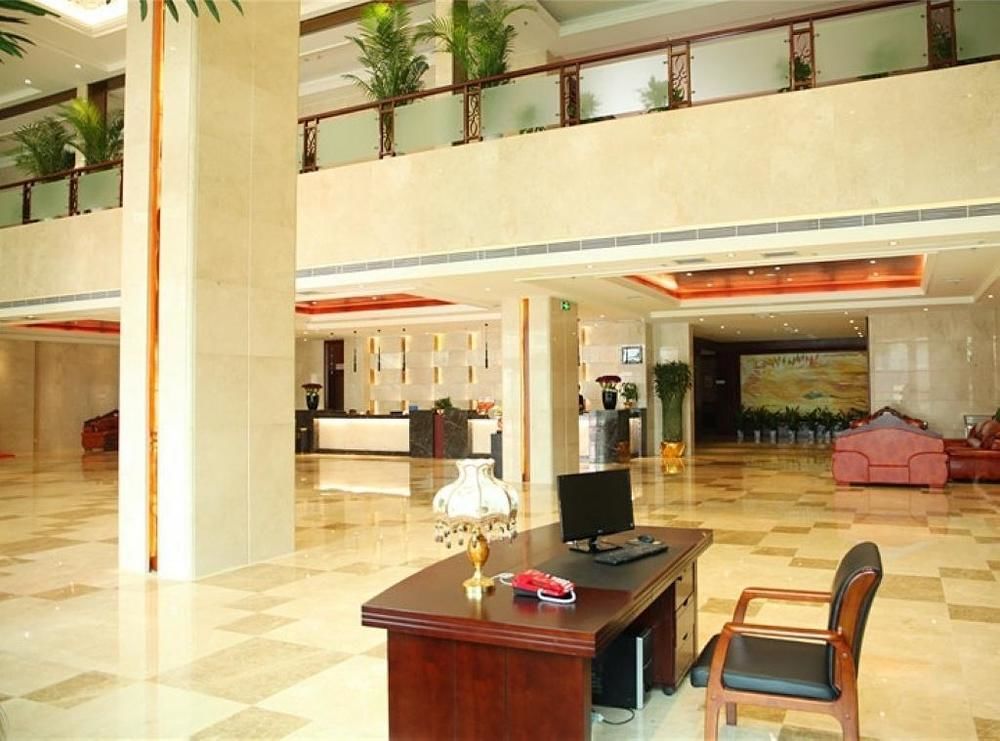 Jinhu Hotel 南昌 エクステリア 写真